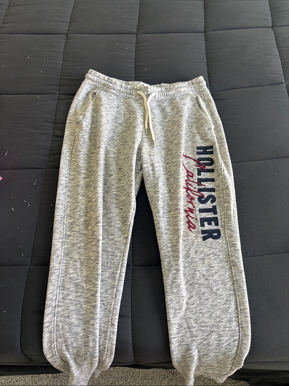 Hollister Heather Gray sweatpants